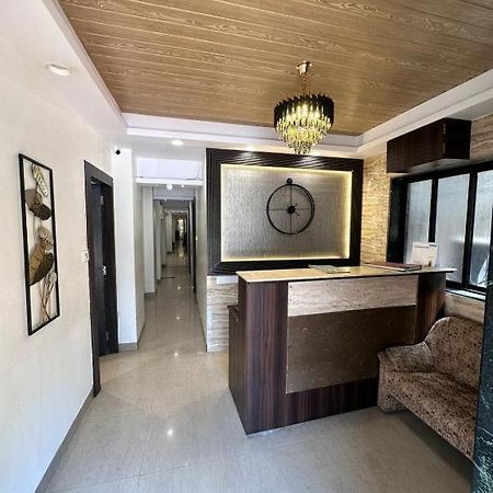 Kalpana Residency - Near Us Embassy Hotell Mumbai Eksteriør bilde